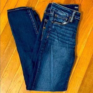 American Eagle Stretch Skinny size 8.